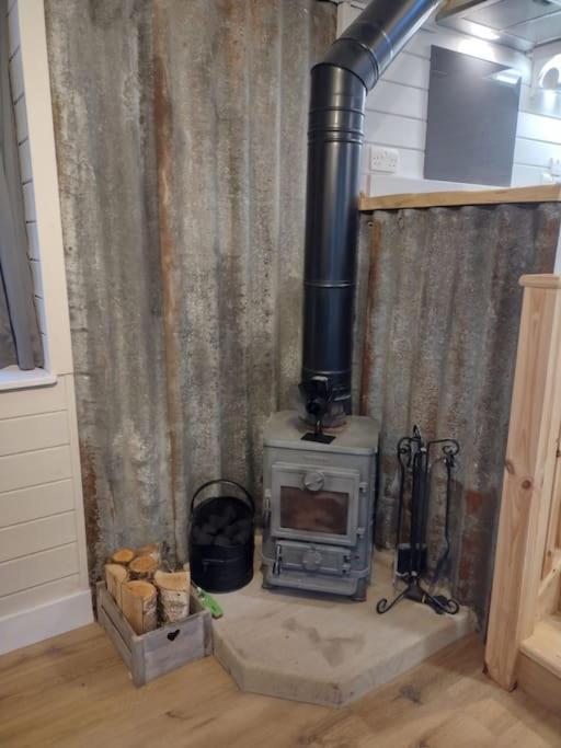 The Scullery - A Quirky Annex With Wood Fire Villa Huddersfield Eksteriør billede