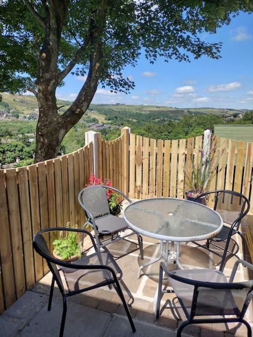 The Scullery - A Quirky Annex With Wood Fire Villa Huddersfield Eksteriør billede